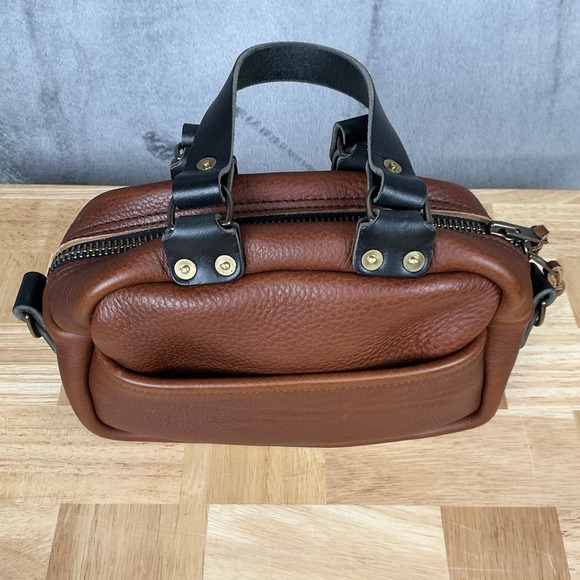 Go Forth Goods Mini Hoffman Crossbody Shoulder Hand Bag Saddle W/ Black Strap - Picture 2 of 16